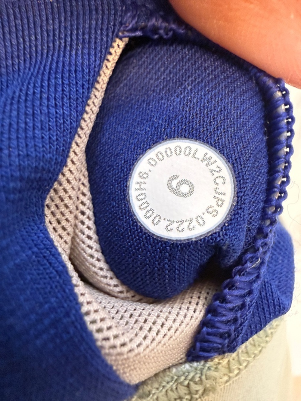 Lululemon 4 pk special for abril only. - Picture 10 of 11